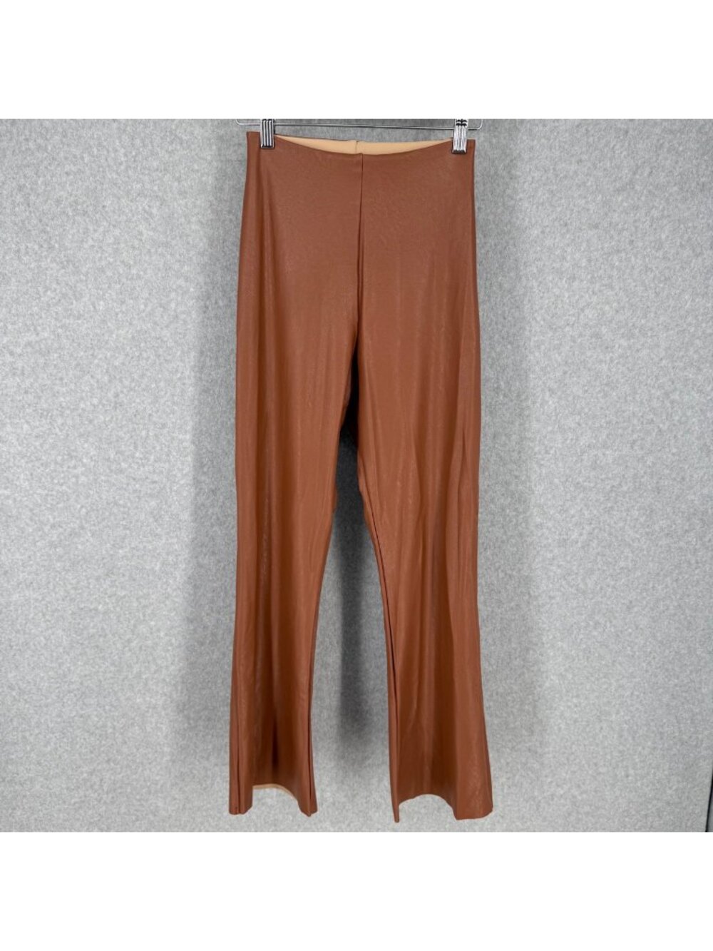 Commando Faux Leather Crop Flare Legging Pant Size M Cocoa Brown Smoothing NWOT